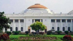 ২৬ এর বিধানসভায় মেজরিটি পাবে না কোনো দলই? চমকে দিলেন হেভিওয়েট!