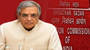 SIR প্রক্রিয়ার মাঝেই সেঁকে দিলো দিল্লি! ডিএমদের কড়া ধমক কমিশনের!