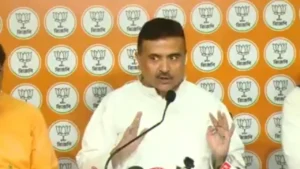 এই আতঙ্কের জন্যই দিল্লিতে রাজ্যের পুলিশ নিয়ে এসেছেন মমতা? চাপে ফেলে দিলেন শুভেন্দু!