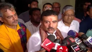 শিক্ষক পিটিয়ে রক্তাক্ত করার অভিযোগ! তৃণমূলি ‘গুন্ডারাজ’ নিয়ে গর্জে উঠলেন শুভেন্দু!