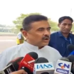 “কেন এখনও নন্দিনী চক্রবর্তী সাসপেন্ড নয়?” রাষ্ট্রপতির অপমানে বিচার চান শুভেন্দু!