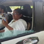 ভোটের মুখে রণক্ষেত্র গোঘাট! তৃণমূল সাংসদ মিতালী বাগের গাড়িতে ভয়াবহ হামলা, ভাঙল কাচ— রক্তাক্ত অবস্থায় হাসপাতালে ভর্তি!