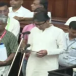 জনপ্রতিনিধি নাকি রাজনীতির ‘অনভিজ্ঞ’ মুখ? বিধানসভায় বায়রন বিশ্বাসের কাণ্ডজ্ঞানহীনতায় ক্ষুব্ধ রাজনৈতিক মহল!