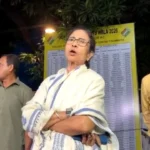জনমতের বিসর্জন ও কুর্সি-বিলাস’: পরাজয়ের গ্লানি ঢাকতে কি এবার সংবিধানকেই কাঠগড়ায় তুলছেন মমতা?