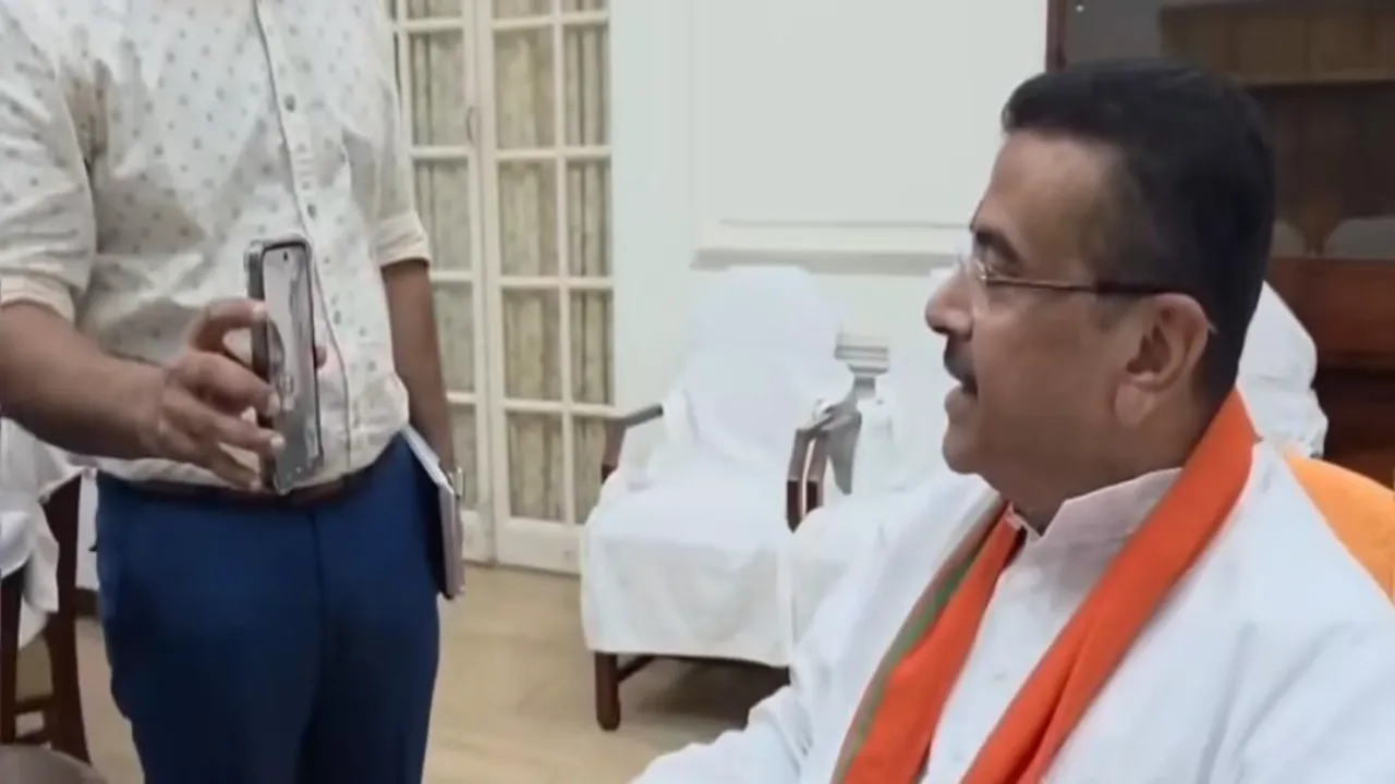 রাজ্যের দুই কৃতি শিক্ষার্থীর বিশ্বজয়ের স্বপ্নে এবার সারথি স্বয়ং মুখ্যমন্ত্রী! শুভেন্দু অধিকারীর এক ফোনেই বদলে গেল আদৃত-মেঘাদের আগামীর পথ!
