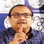 মমতার সঙ্গে আছি, ভুলের সঙ্গে নেই! কুণালের এই পোস্ট কি আসলে গভীর কোনো রাজনৈতিক বার্তা? 