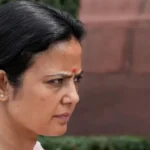 আবারও কৃষ্ণনগর, ফের বিক্ষোভের মুখে মহুয়া মৈত্র! সার্কিট হাউসের সামনে বিজেপির ‘গো ব্যাক’ স্লোগান!