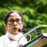 নামেই সর্বভারতীয়, দুর্গের মাটিতেই এবার অস্তিত্বের সংকট! ‘ঘাসফুল’ হারিয়ে কোন অতলে মমতার দল?