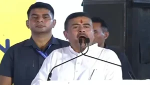 “টাকা ফেরত দাও, নয়তো জেলে যাও!” মালদহে দাঁড়িয়ে চোরদের চরম সময়সীমা বেঁধে দিলেন মুখ্যমন্ত্রী!
