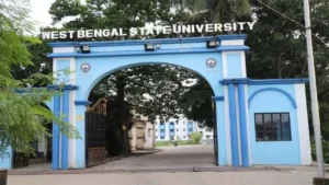 নজিরবিহীন রণক্ষেত্র বারাসত বিশ্ববিদ্যালয়! রাখিবন্ধন ঘিরে ছাত্র সংঘর্ষে ঝরল রক্ত!