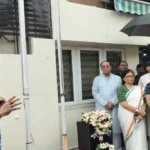 ঋতব্রত শিবিরে চরম নাটকীয়তা! সটান ঢুকে মাইক হাতে মমতার জয়ধ্বনি কুণাল ঘোষের!