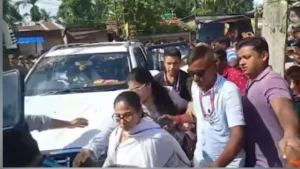 বাংলায় নাকি ‘মাফিয়ারাজ’ চলছে! হালিশহরের তাড়া খেয়ে এবার রাজ্য জুড়ে মেগা আন্দোলনের খাঁটি নাটক সাজাচ্ছে তৃণমূল!