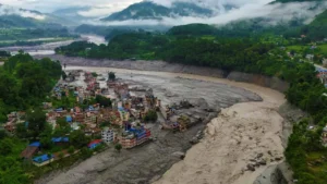নেপালে মহাবিপর্যয়! হড়পা বানে নিখোঁজ বাংলার ৩২ কৈলাসযাত্রী, চরম উৎকণ্ঠায় পরিবার!