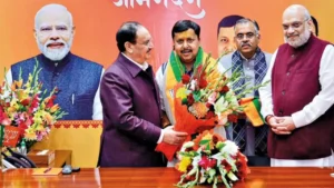 মধ্যরাতের রুদ্ধদ্বার বৈঠক! ‘ভোট চুরি’র অভিযোগে তোলপাড় দেশ, নীতিন নবীনের ডেরায় অমিত শাহ-নাড্ডার মেগা অ্যাকশন প্ল্যান!