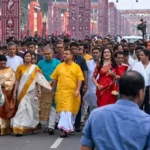 মহালয়ার পুণ্যলগ্নে সাবেকি বাঙালিয়ানায় মুখ্যমন্ত্রী শুভেন্দু! ইডেনের মেগা মঞ্চে ধুতি-পাঞ্জাবিতে নজর কাড়লেন জননেতা!