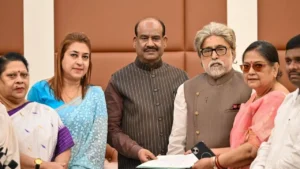 সাংসদপদ খারিজের ডেডলাইনেই চরম নাটকীয়তা! লোকসভার স্পিকারকে জরুরি ফোন সুদীপদের!