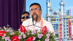 হলদিপাড়ে মেগা ধামাকা! ৬০০০ কোটির মহাপ্রকল্পের উদ্বোধনে দাঁড়িয়ে বাংলার ভবিষ্যৎ নিয়ে একী বললেন মুখ্যমন্ত্রী!
